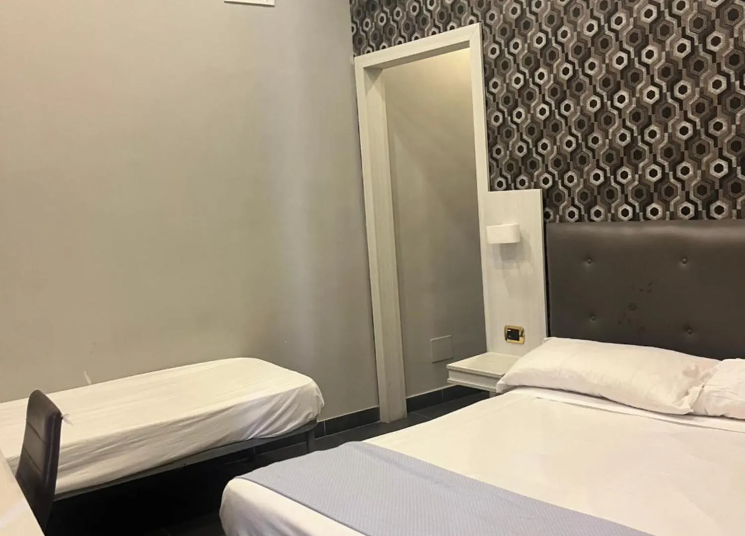 International Hotels 那不勒斯 住宿加早餐酒店